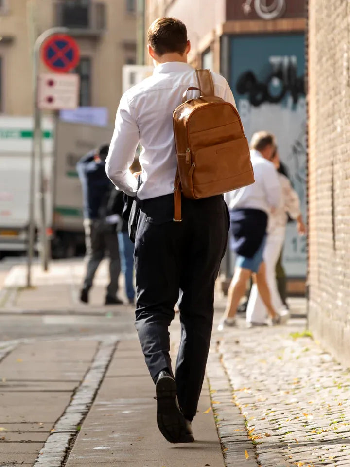 Svendborg - 16” (2nd Gen) - Tan