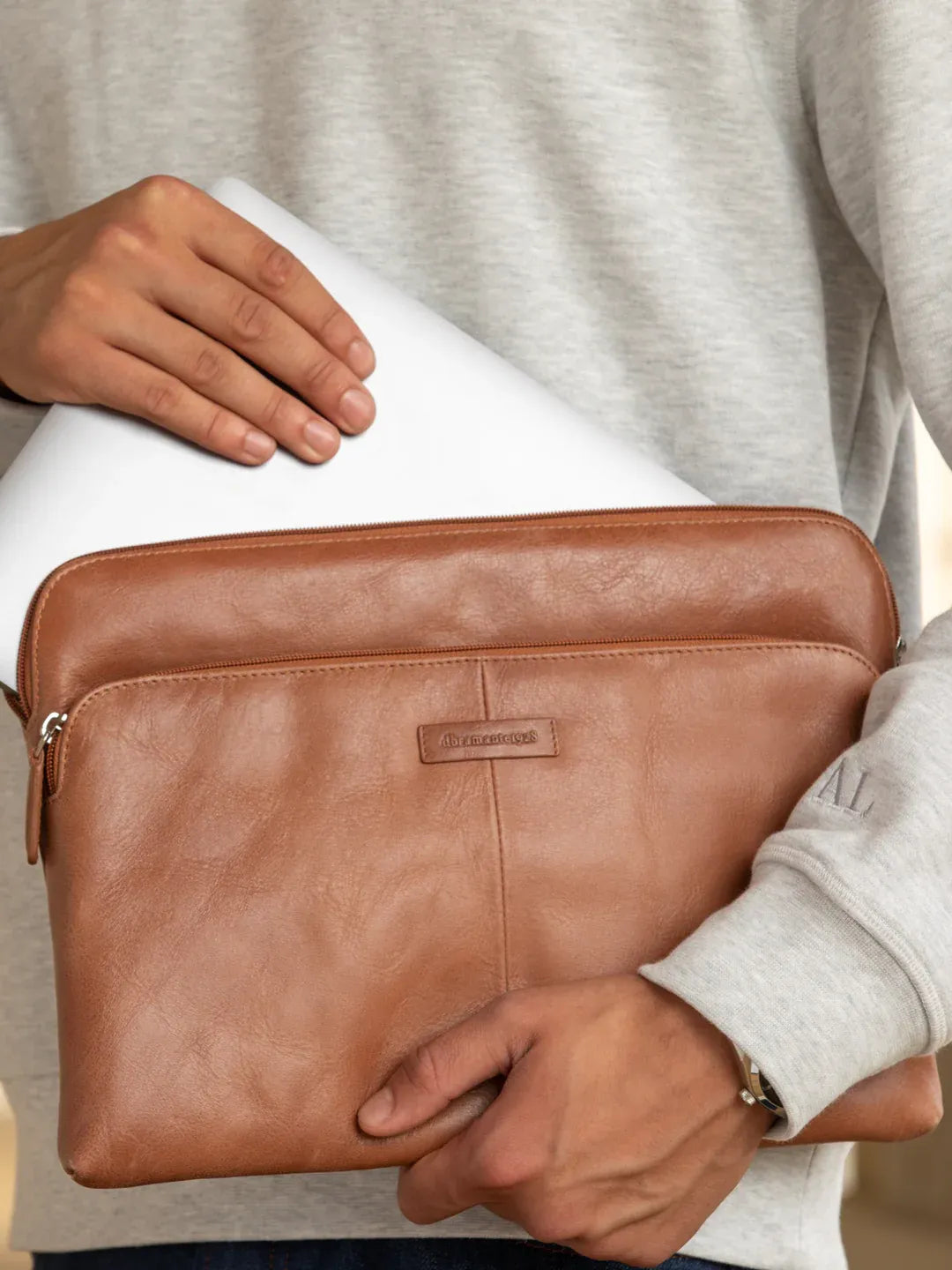 Skagen Pro+ - MB Pro(2020)/Air(2020) 13” - Tan